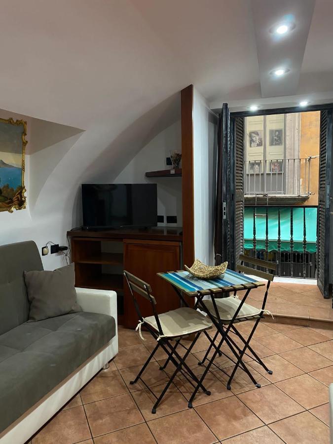 Home In Love: Balconcino Spaccanapoli Exterior foto